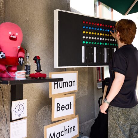 Human beat machine installation